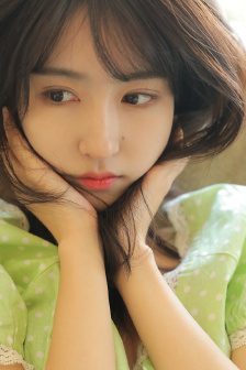 花少各种美女睡在一起